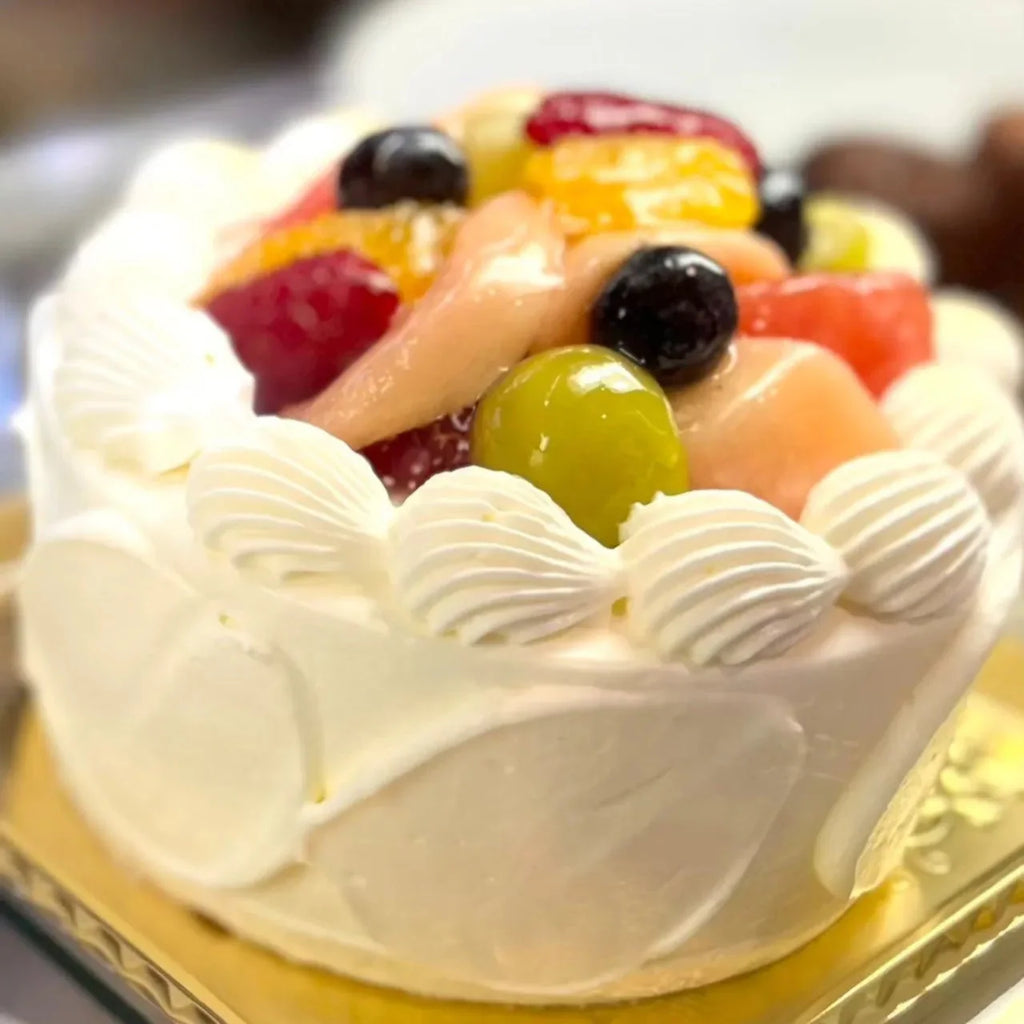 ホールケーキのご予約がホームページから可能になりました